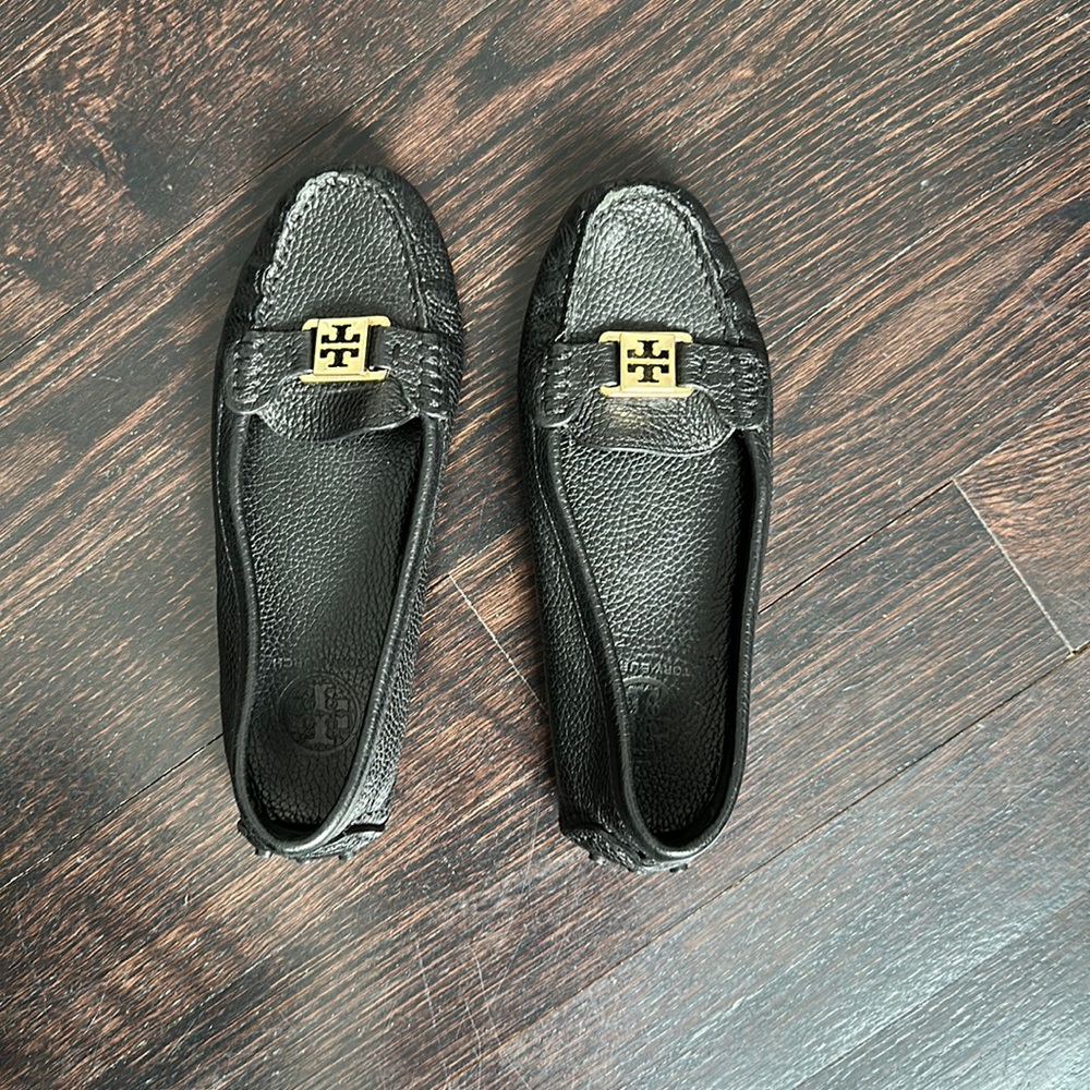 Tory Burch loafer